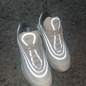 Reflective Nike Air Max 97’